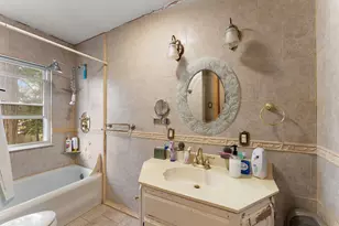 982 Case Ave, Saint Paul, MN 55106 - Photo 25