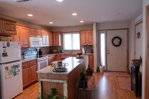 537 Cassandra Drive, New Richmond, WI 54017 - Photo 5