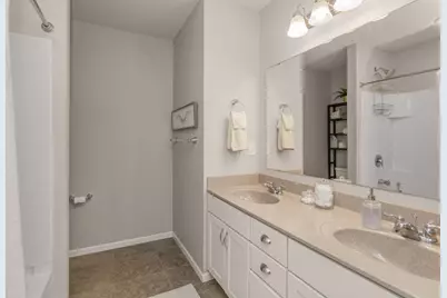 9231 Lighthouse Lane, Woodbury, MN 55129 - Photo 35