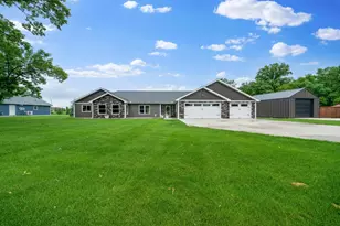 4024 Rosewood Ln SE, Alexandria, MN 56308 - Photo 1