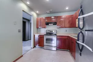 1601 Cohansey St, Saint Paul, MN 55117 - Photo 9