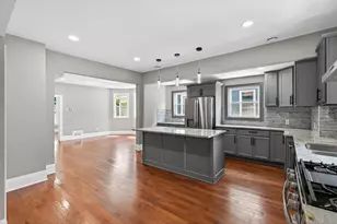 2304 26th Ave S, Minneapolis, MN 55406 - Photo 3