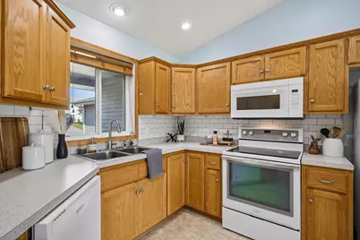 613 Danielson Court, Maple Lake, MN 55358 - Photo 15