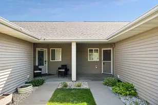 613 Danielson Ct, Maple Lake, MN 55358 - Photo 5