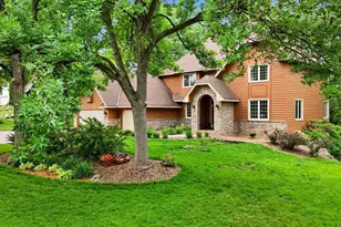 12093 Gantry Ln, Apple Valley, MN 55124 - Photo 1