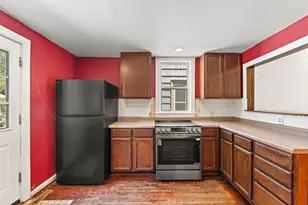1723 Hewitt Ave, Saint Paul, MN 55104 - Photo 15