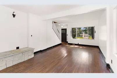 1723 Hewitt Avenue, Saint Paul, MN 55104 - Photo 7