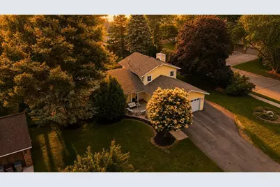 7470 Atherton Way, Eden Prairie, MN 55346 - Photo 33