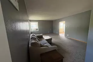 2835 8th Ave E, Hibbing, MN 55746 - Photo 5
