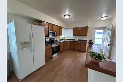 2835 8th Avenue E, Hibbing, MN 55746 - Photo 7