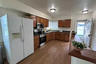 2835 8th Ave E, Hibbing, MN 55746 - Photo 7