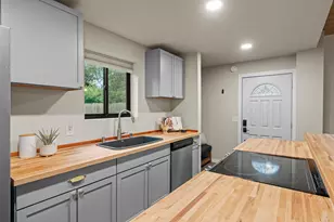 2434 Irving Ave N, Minneapolis, MN 55411 - Photo 17