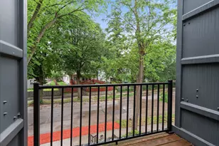 2434 Irving Ave N, Minneapolis, MN 55411 - Photo 31