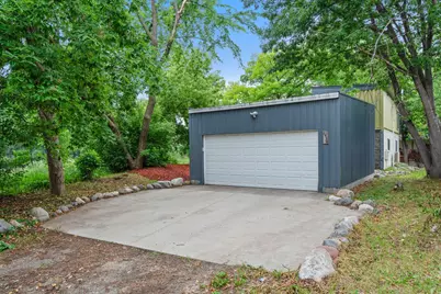2434 Irving Avenue N, Minneapolis, MN 55411 - Photo 53