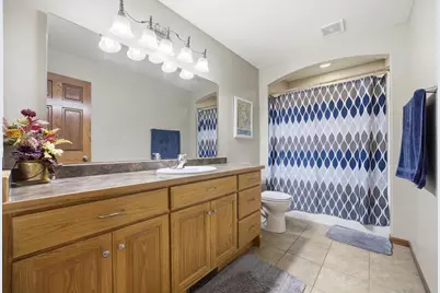 4724 Lavonne Court S, Fargo, ND 58104 - Photo 25