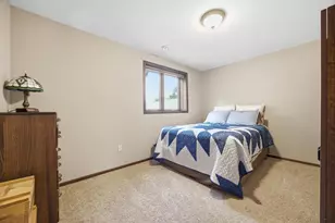 4724 Lavonne Ct S, Fargo, ND 58104 - Photo 31