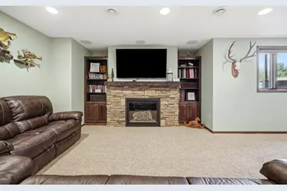4724 Lavonne Court S, Fargo, ND 58104 - Photo 29