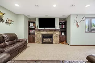 4724 Lavonne Ct S, Fargo, ND 58104 - Photo 29