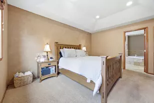 4724 Lavonne Ct S, Fargo, ND 58104 - Photo 19