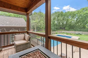 7611 Paulsen Dr, Eden Prairie, MN 55346 - Photo 21