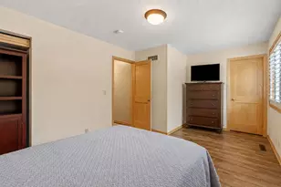7611 Paulsen Dr, Eden Prairie, MN 55346 - Photo 23