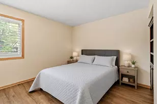 7611 Paulsen Dr, Eden Prairie, MN 55346 - Photo 21