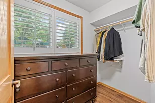 7611 Paulsen Dr, Eden Prairie, MN 55346 - Photo 35