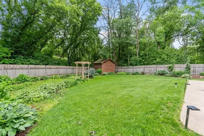 7611 Paulsen Drive, Eden Prairie, MN 55346 - Photo 43