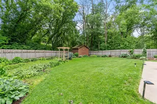7611 Paulsen Dr, Eden Prairie, MN 55346 - Photo 43