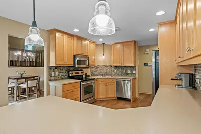7611 Paulsen Drive, Eden Prairie, MN 55346 - Photo 11