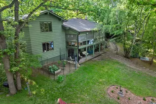 8282 Hidden Bay Ct N, Lake Elmo, MN 55042 - Photo 5
