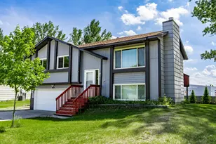 439 Birch Ln, Moorhead, MN 56560 - Photo 1