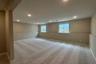 1664 Lund Wy, Shakopee, MN 55379 - Photo 11