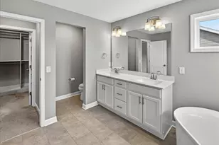 11210 Meadow View Ln, Maple Grove, MN 55311 - Photo 61