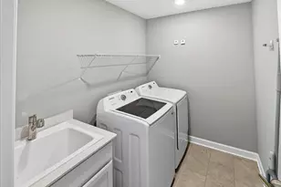 11210 Meadow View Ln, Maple Grove, MN 55311 - Photo 51