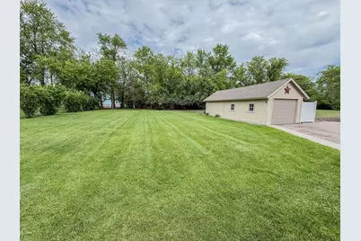 1316 W Fairview Avenue, Olivia, MN 56277 - Photo 49