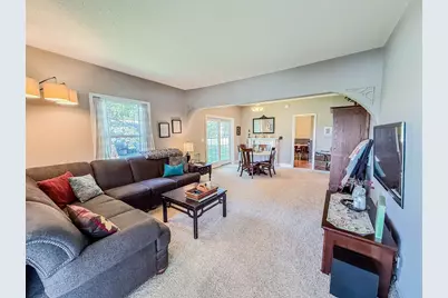 1316 W Fairview Avenue, Olivia, MN 56277 - Photo 9