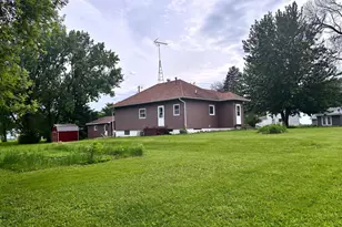 301 W 3rd St, Sherburn, MN 56171 - Photo 31
