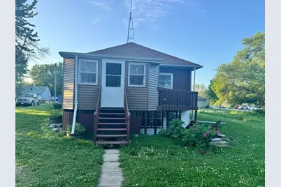 301 W 3rd Street, Sherburn, MN 56171 - Photo 1