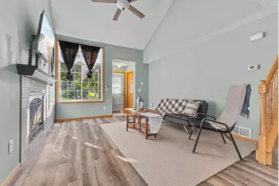12598 74th Avenue N, Maple Grove, MN 55369 - Photo 5