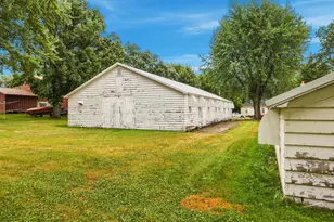 221 11th St, Albany, MN 56307 - Photo 31
