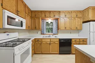 221 11th St, Albany, MN 56307 - Photo 5