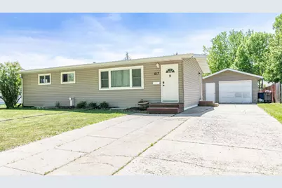 617 Cedar Lane, Moorhead, MN 56560 - Photo 1