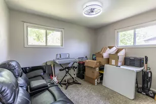 617 Cedar Ln, Moorhead, MN 56560 - Photo 21