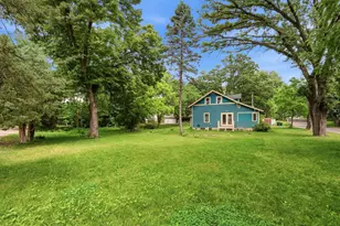 402 Stewart Rd, Willernie, MN 55090 - Photo 37
