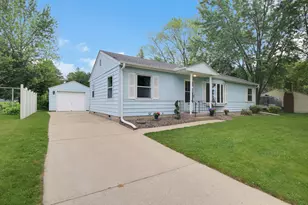 2968 Asbury St, Roseville, MN 55113 - Photo 35