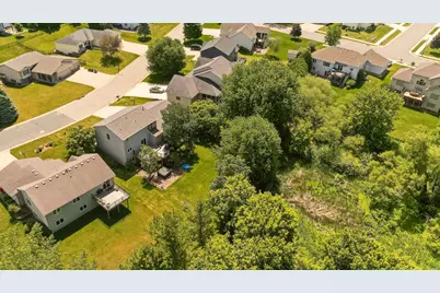 917 5th Avenue NW, Byron, MN 55920 - Photo 3
