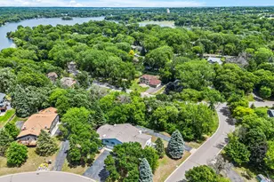 12 Oak Shore Dr, Burnsville, MN 55306 - Photo 45
