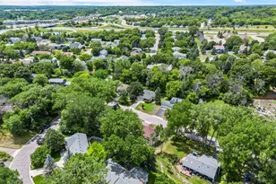 12 Oak Shore Dr, Burnsville, MN 55306 - Photo 47