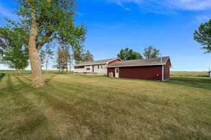2137 50th Ave, Jasper, MN 56144 - Photo 7